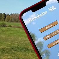 Bild på telefon med AR appen