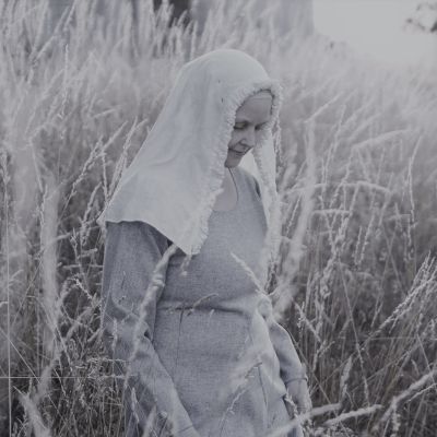 MARGIT FRÅN PEDERSÖRE, Modell Marie Hedén, fotograf Elin Kero.